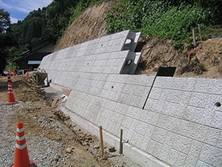 擁壁 Choi-Nose